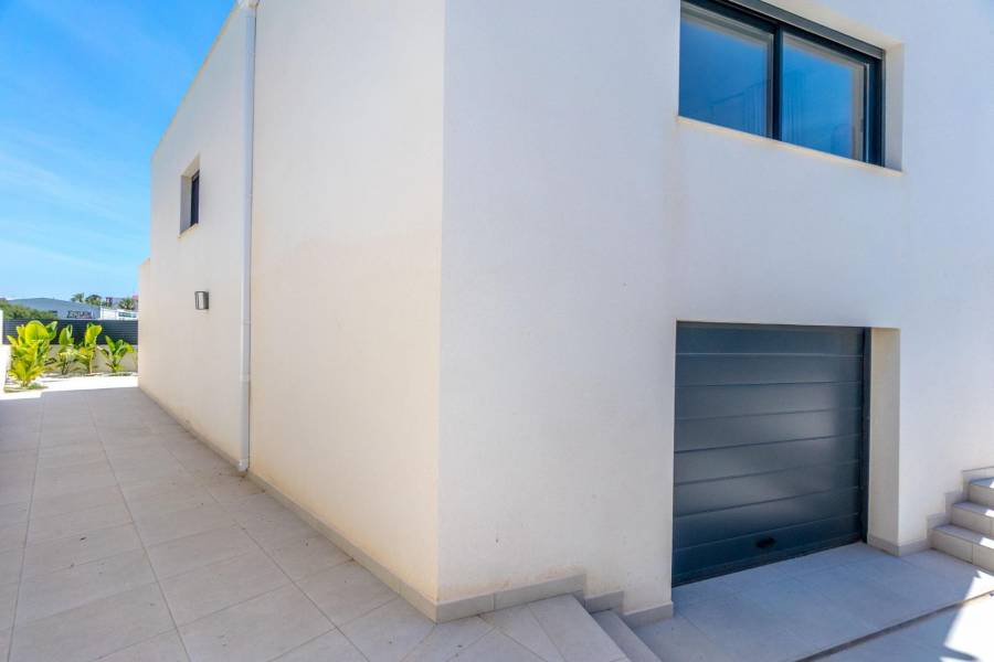 Reventa - Chalet - Torrevieja - La Veleta