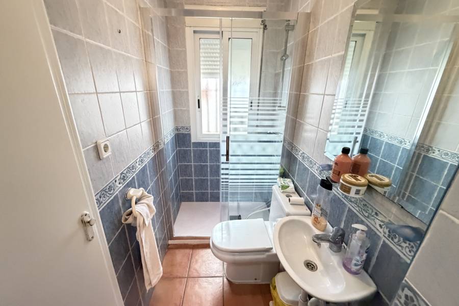 Resale - Townhouse - Pilar De La Horradada