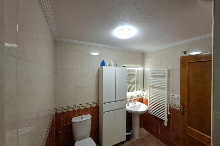 Reventa - Apartamento - Torrevieja - Los Altos