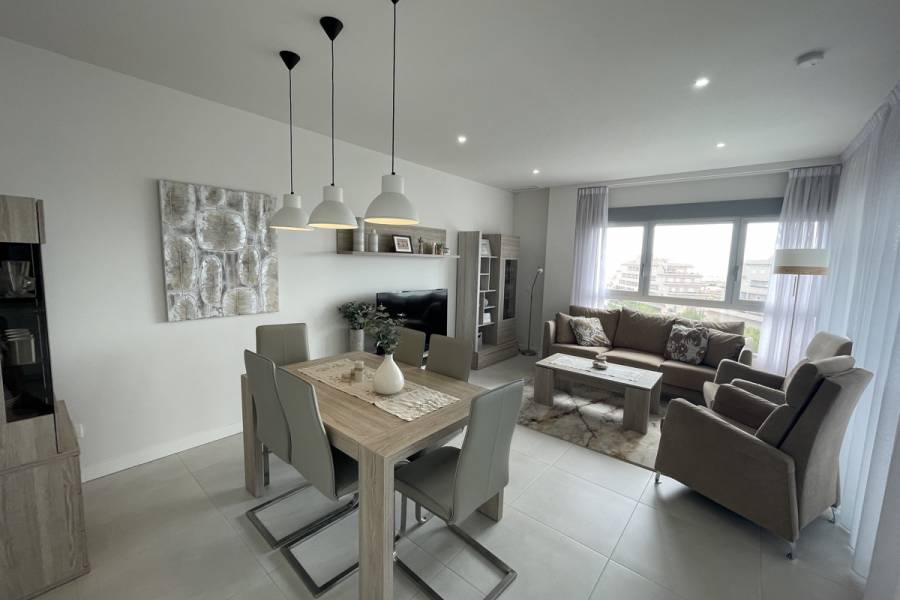 Resale - Apartment - Orihuela Costa - Los Dolses