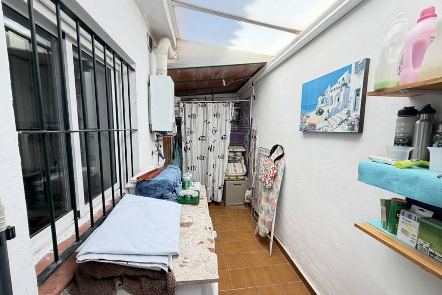 Resale - Apartment - Orihuela Costa - La Zenia