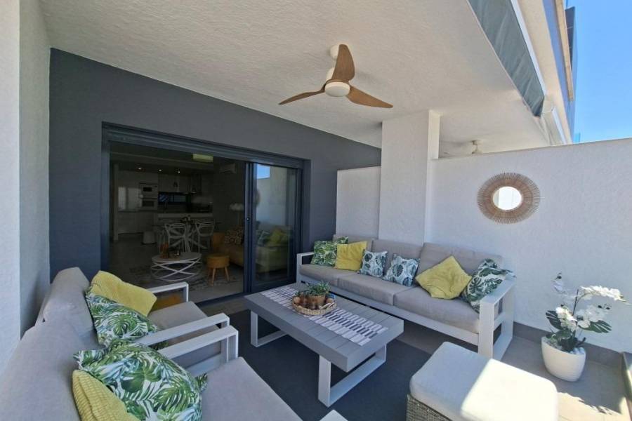 Resale - Apartment - Guardamar del Segura - El Raso
