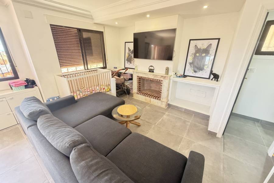 Bestaande bouw - Detached - Orihuela Costa - Villamartin