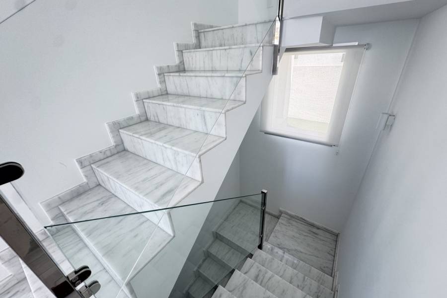 Resale - Detached - Lomas de Cabo Roig