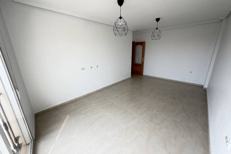Resale - Apartment - Los Montesinos