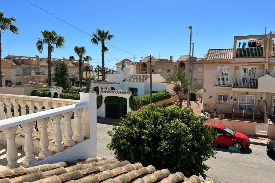 Resale - Townhouse - Orihuela Costa - Playa Flamenca