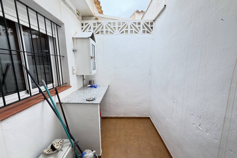 Resale - Apartment - Cabo Roig