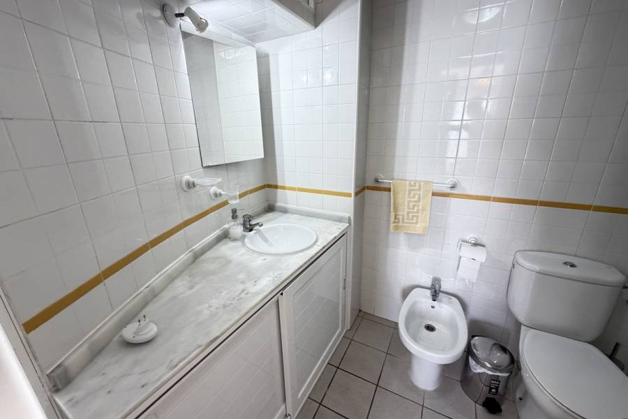 Resale - Apartment - Orihuela Costa - Playa Flamenca