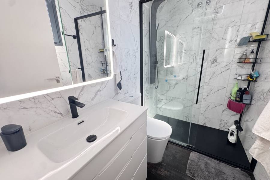 Bestaande bouw - Appartement - Orihuela Costa - Villamartin