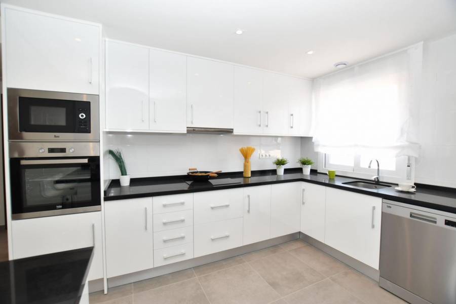 Nueva construcción  - Apartamento - San Miguel de Salinas - La Cañada