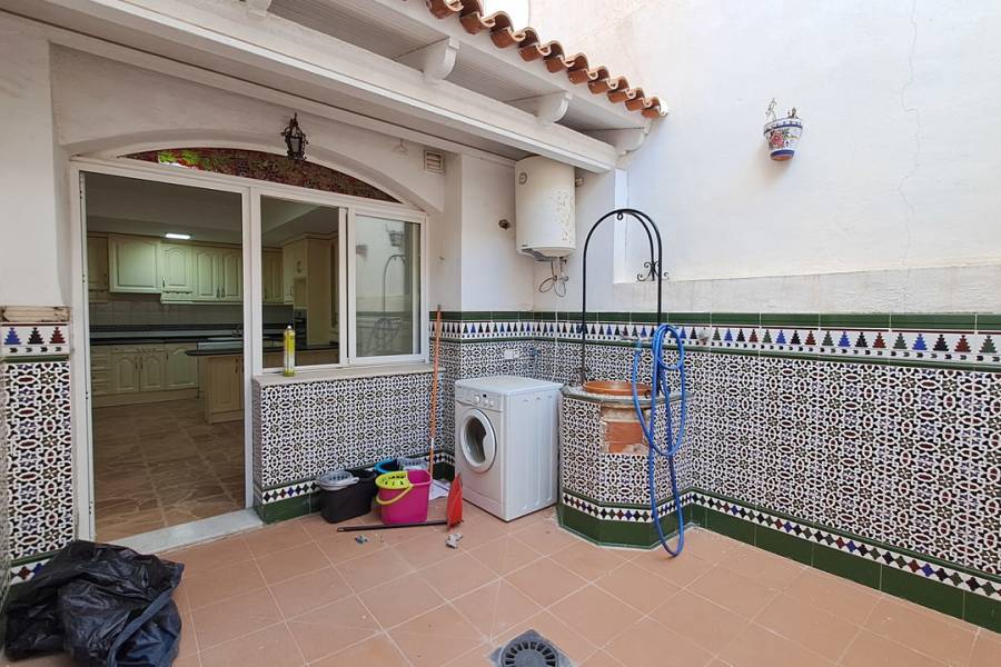 Resale - Apartment - Torrevieja