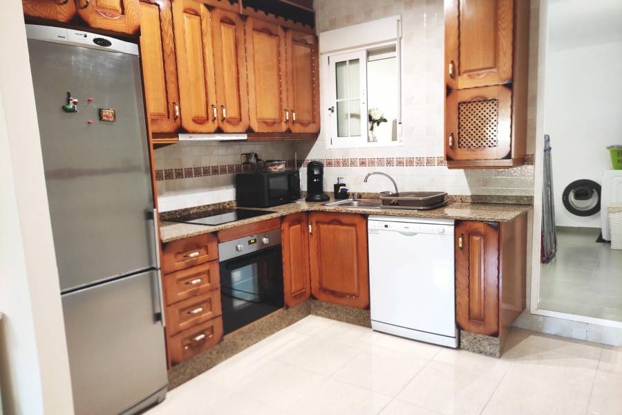 Reventa - Apartamento - Orihuela Costa - Montezenia