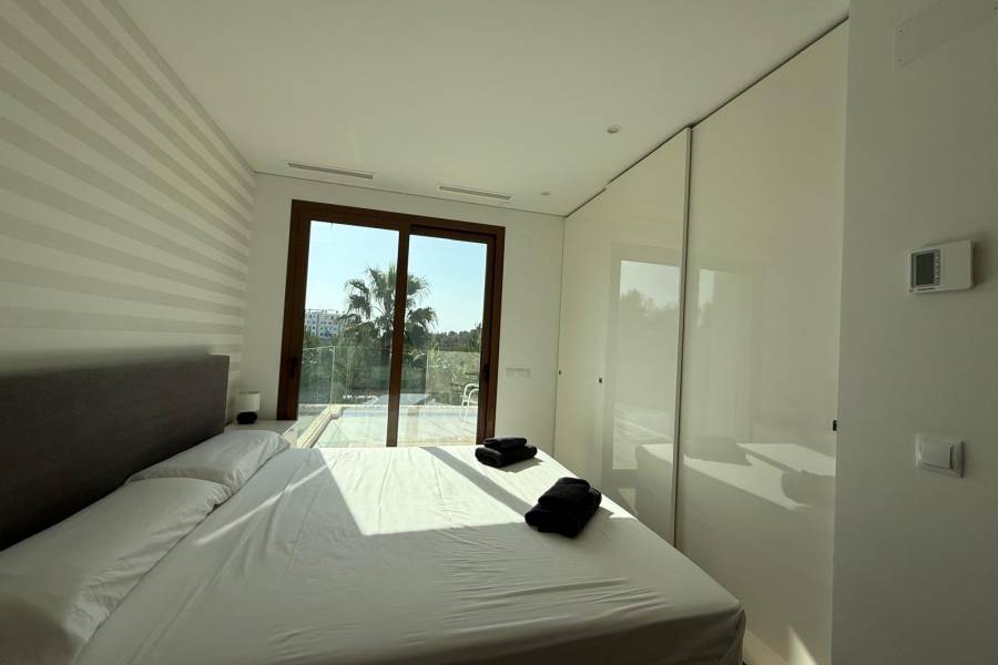 Reventa - Chalet - Orihuela - Las Colinas Golf