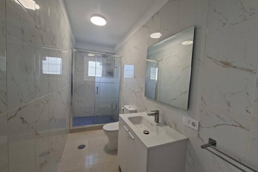 Resale - Townhouse - Torrevieja - Los Europeos