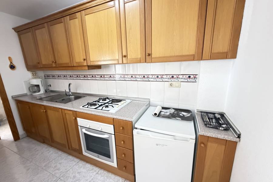 Resale - Apartment - Orihuela Costa - Villamartin