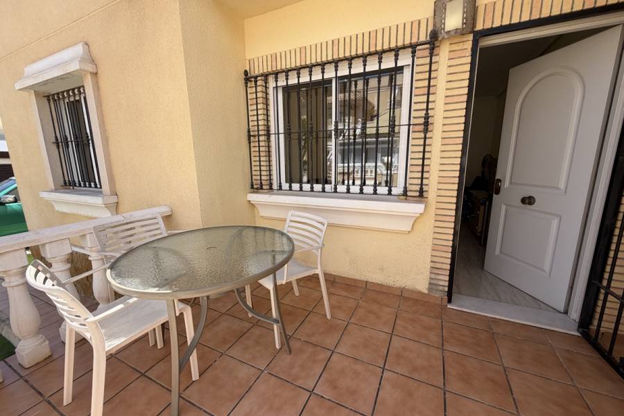 Resale - Apartment - Orihuela Costa - Los Dolses