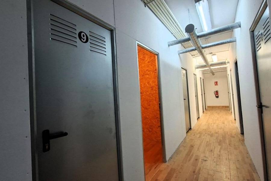 Bedrijfspanden te huur - Commercial Unit - Orihuela Costa - La Regia