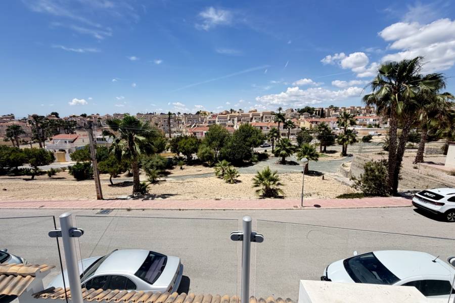 Bestaande bouw - Detached - Orihuela Costa - Villamartin