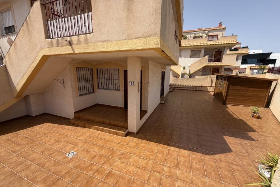 Resale - Apartment - Orihuela Costa - La Zenia