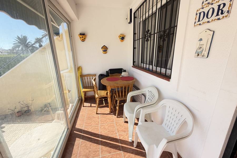 Resale - Apartment - Orihuela Costa - Villamartin