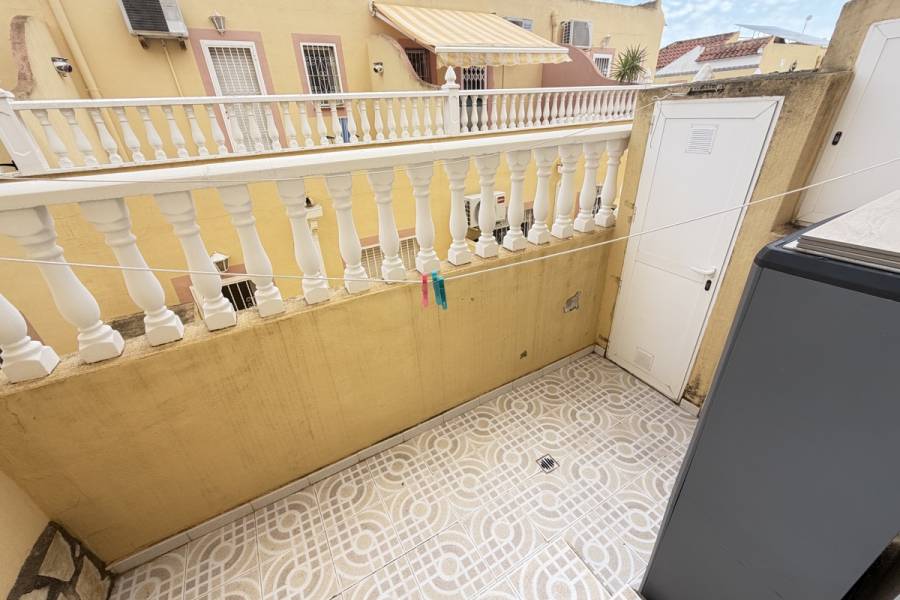 Resale - Townhouse - Orihuela Costa - Villamartin