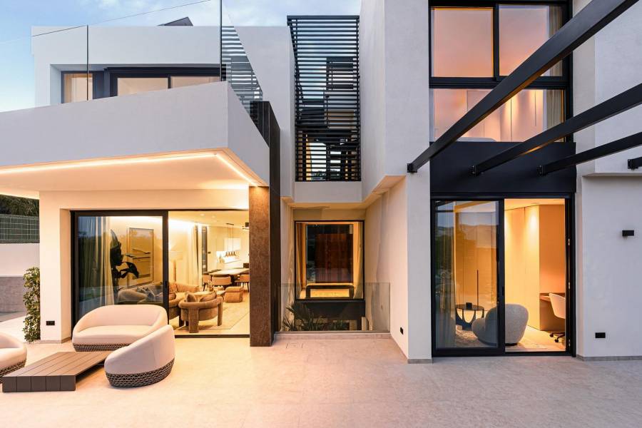Nueva construcción  - Chalet - La Nucía - Coblanca