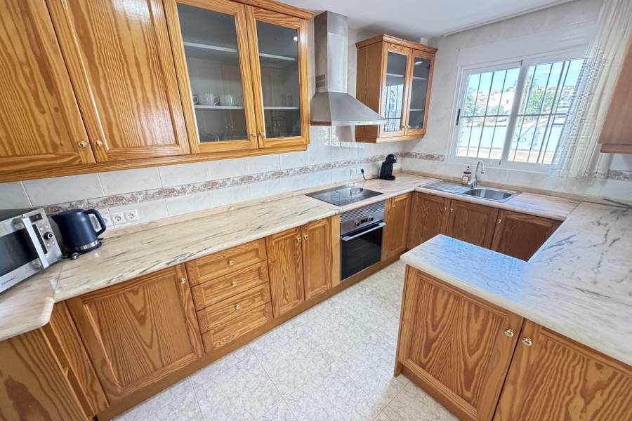 Resale - Detached - Orihuela Costa - Villamartin