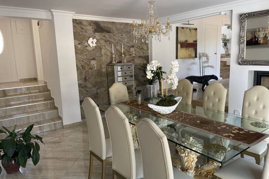 Resale - Detached - San Miguel de Salinas