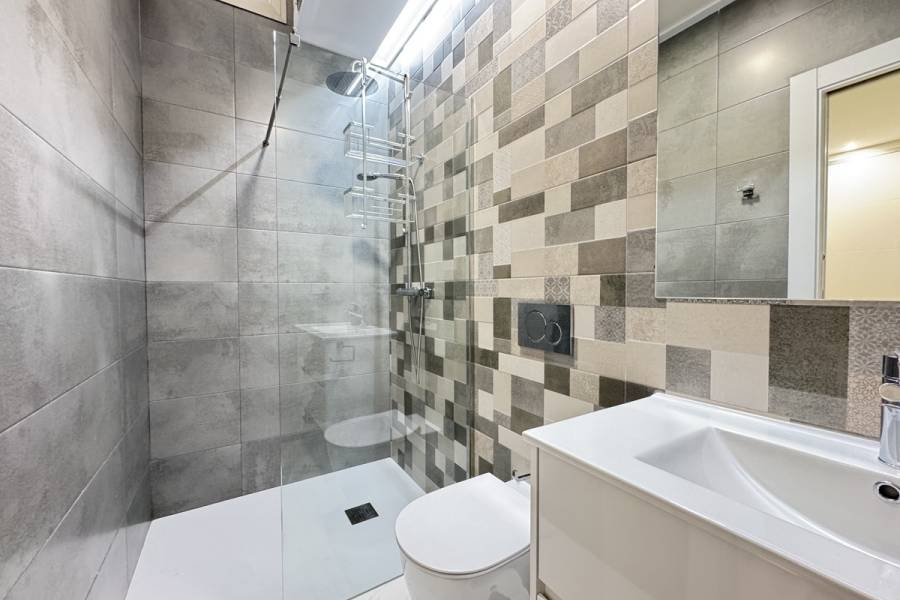 Reventa - Chalet - Orihuela Costa - Villamartin