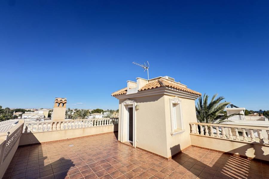 Bestaande bouw - Detached - Cabo Roig