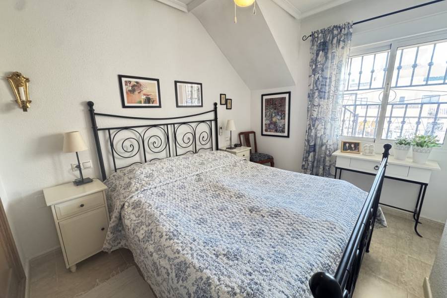 Reventa - Apartamento - Orihuela Costa - Los Altos