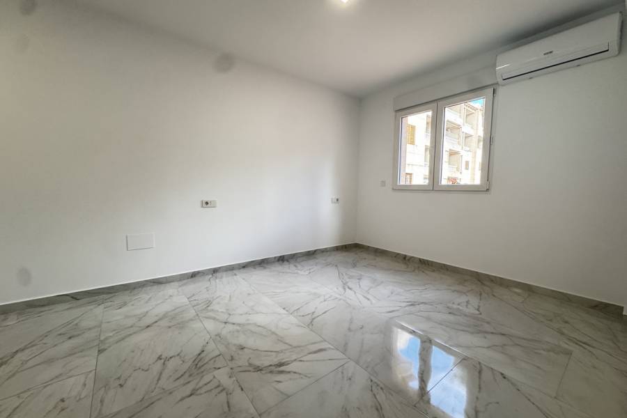 Reventa - Apartamento - Torrevieja