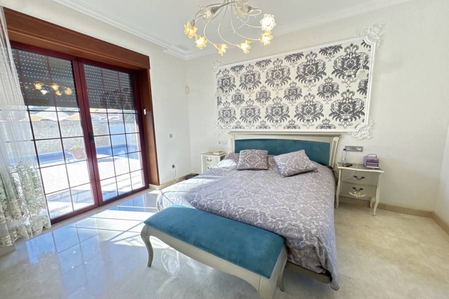 Bestaande bouw - Detached - Cabo Roig