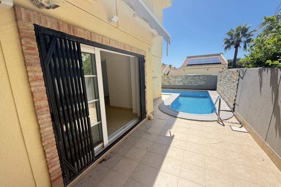 Reventa - Chalet - Orihuela Costa - Las Ramblas Golf