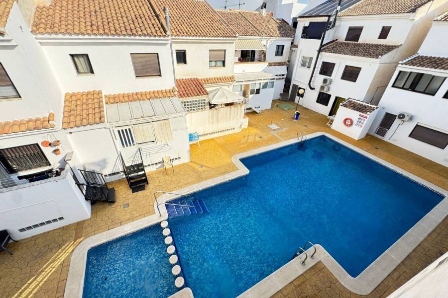 Bestaande bouw - Townhouse - San Miguel de Salinas