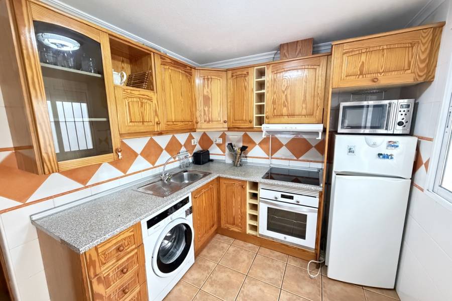 Resale - Apartment - Cabo Roig