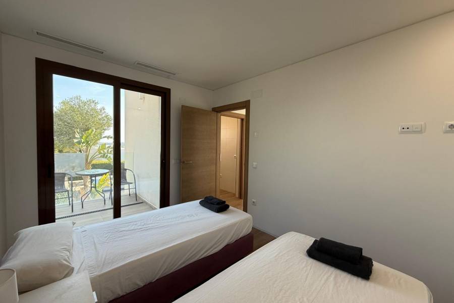 Reventa - Chalet - Orihuela - Las Colinas Golf