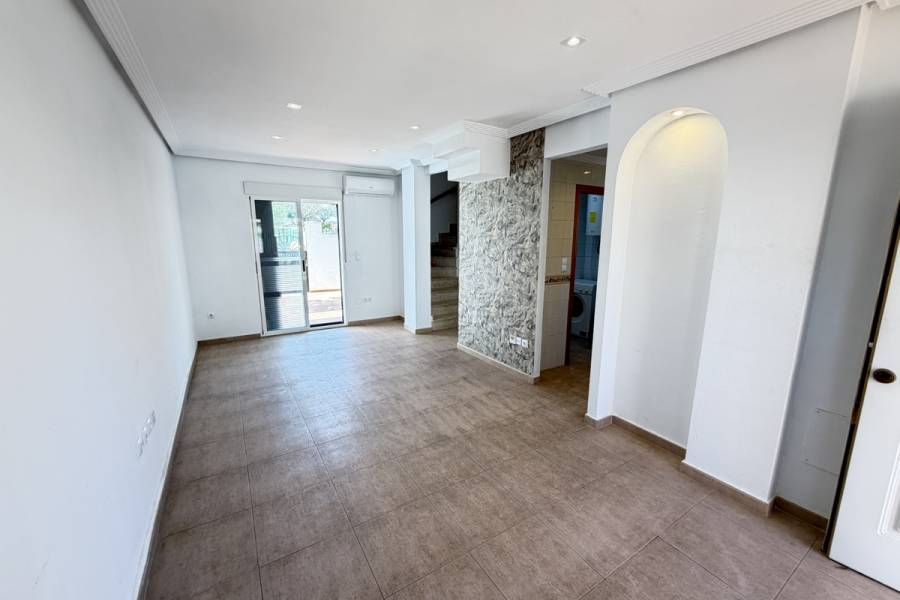 Reventa - Adosado - Orihuela Costa - Los Altos