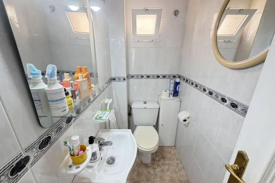 Reventa - Apartamento - Orihuela Costa - La Zenia