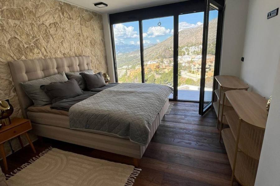 Nueva construcción  - Chalet - Altea - Sierra de Altea