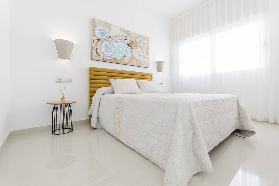 Nueva construcción  - Chalet - Los Montesinos - La Herrada
