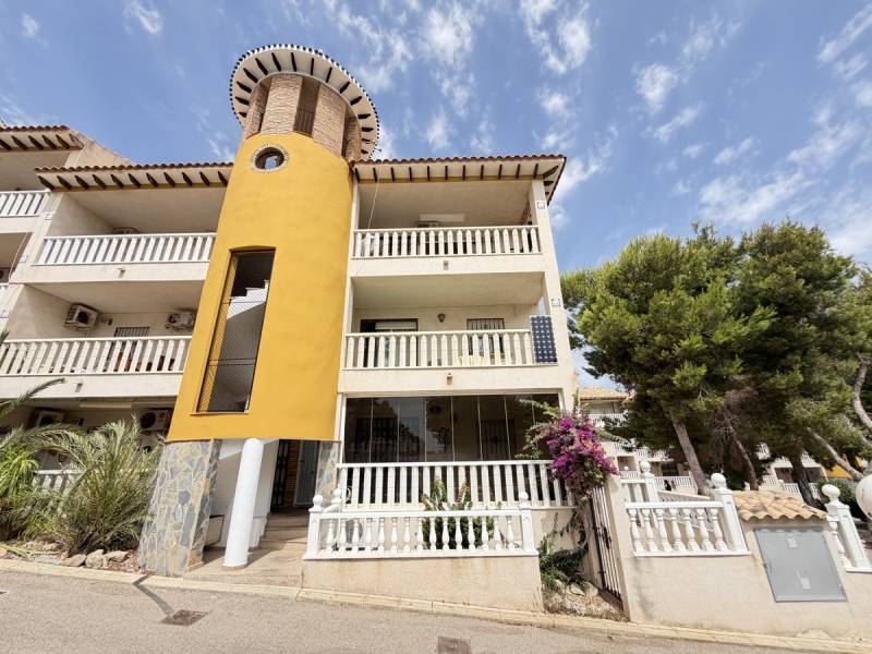 Apartment - Resale - Orihuela Costa - Villamartin