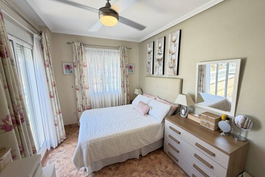 Resale - Quad - Orihuela Costa - La Zenia