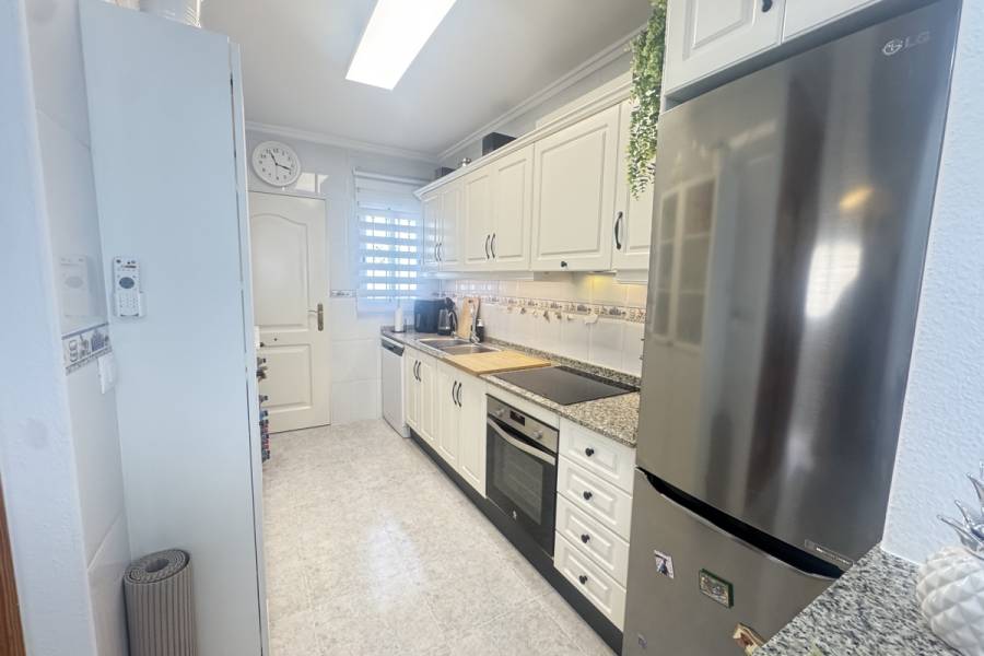 Reventa - Chalet - Orihuela Costa - Villamartin