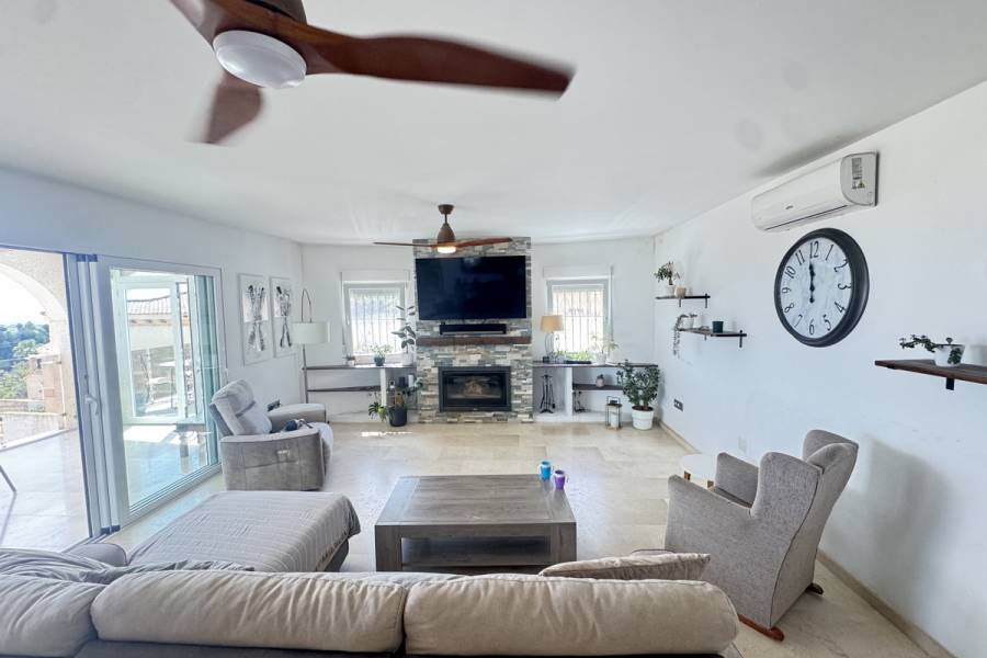 Resale - Detached - San Miguel de Salinas