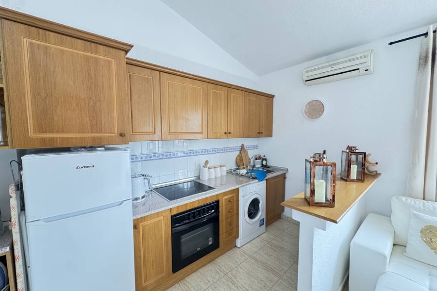 Resale - Apartment - Orihuela Costa - Villamartin