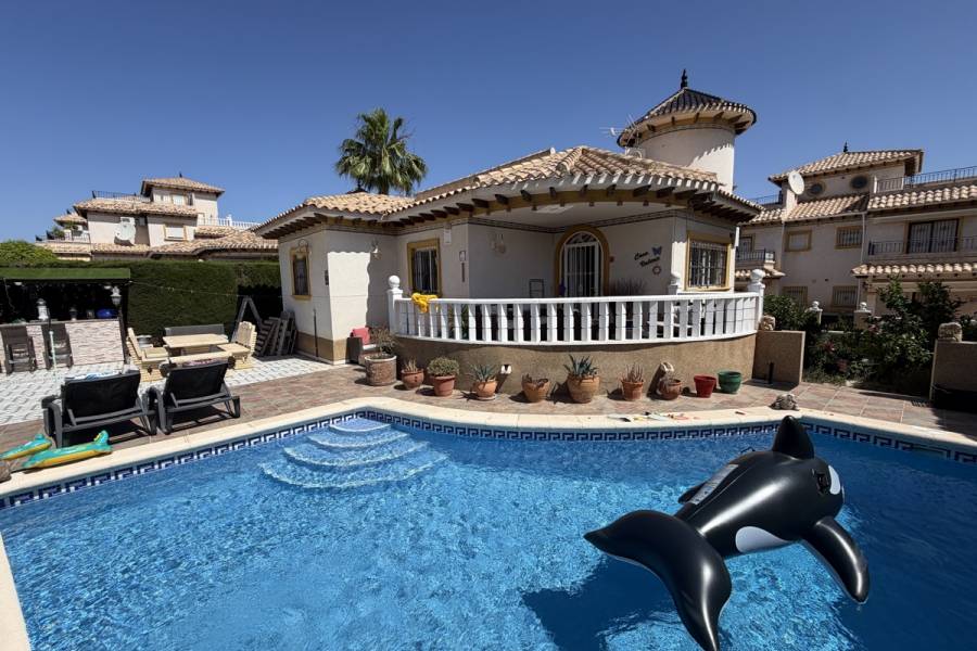 Reventa - Chalet - Orihuela Costa - Villamartin