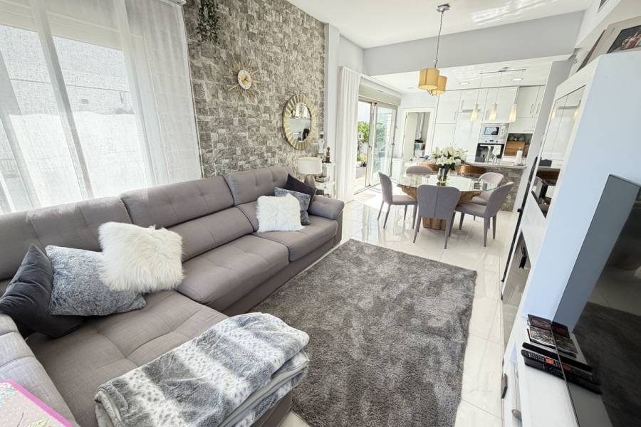 Bestaande bouw - Detached - Orihuela Costa - Villamartin