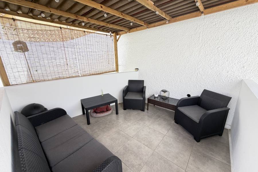 Resale - Apartment - Orihuela Costa - Villamartin