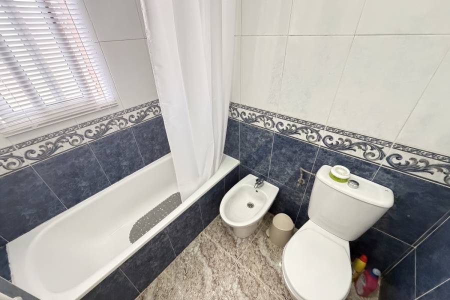 Resale - Townhouse - Orihuela Costa - Villamartin